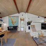 4 Bedroom Beautiful In *