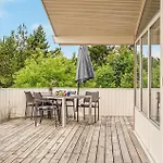 Holiday home 4 Bedroom Beautiful In Hvide Sande