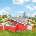 Holiday home 4 Bedroom Beautiful In Hvide Sande