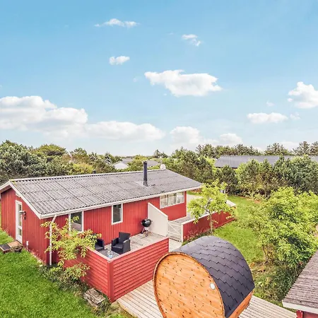 4 Bedroom Beautiful In Hvide Sande